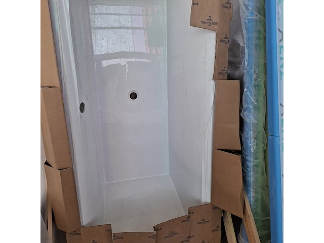 Ligbad villeroy & boch, squara, glans wit - afbeelding 2 van  4