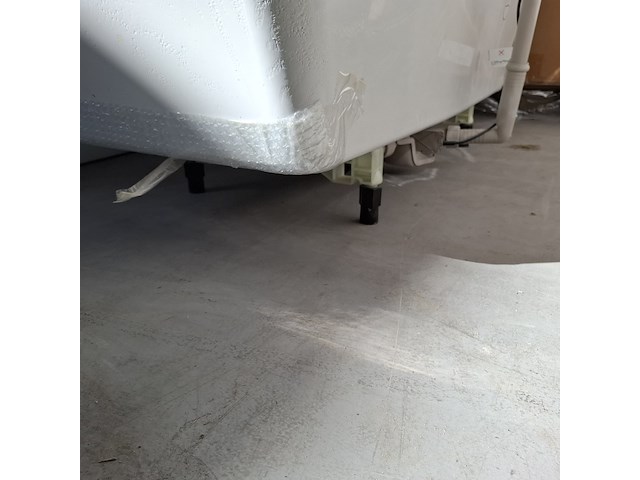 Ligbad villeroy & boch, squaro edge 12, wit - afbeelding 9 van  9