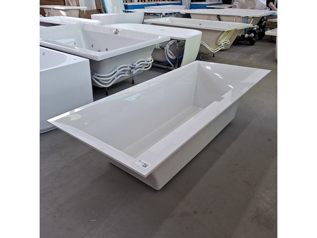 Ligbad villeroy & boch, wit - afbeelding 1 van  8