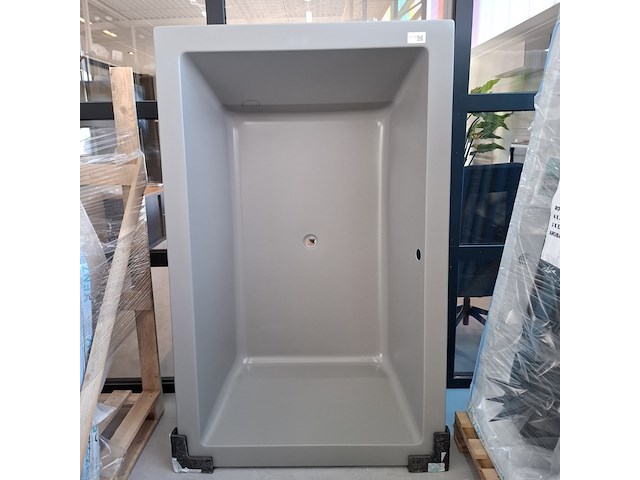 Ligbad xenz, society , mat cement - afbeelding 1 van  3