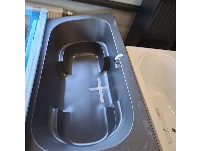 Ligbad xenz, tanga, mat zwart - afbeelding 2 van  6