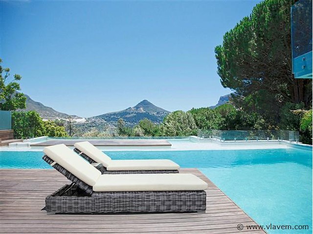 Ligbeddenset - 3-delig antraciet wicker / crèmekleurige kussens - afbeelding 1 van  2