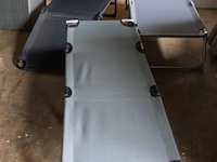 Ligbedden/stretchers - 3 stuks - afbeelding 1 van  1