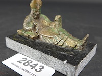 Liggende bronzen sint nicolaas - afbeelding 1 van  5