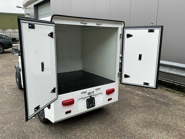 Light elecktric vehicle (lev) - afbeelding 23 van  23