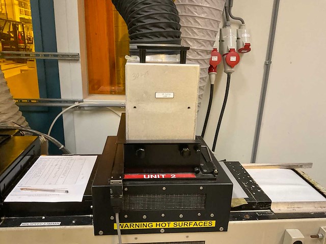 Light hammer 10 uitharding uv machine - afbeelding 13 van  16