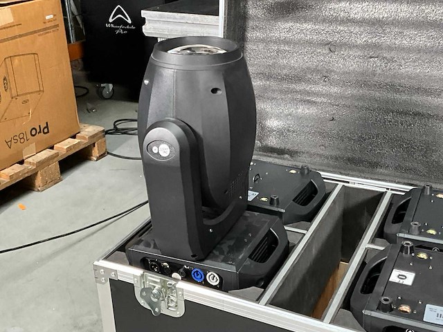 Light-inc era beam led moving head (4x) - afbeelding 4 van  8