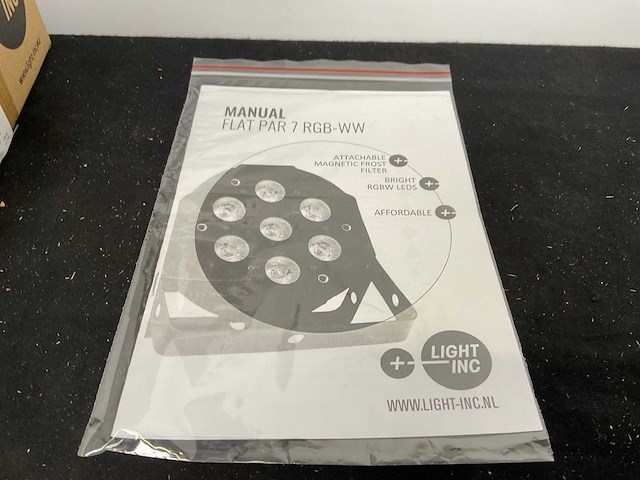 Light-inc flar-par 7 rgb ww led flat par (41x) - afbeelding 9 van  12