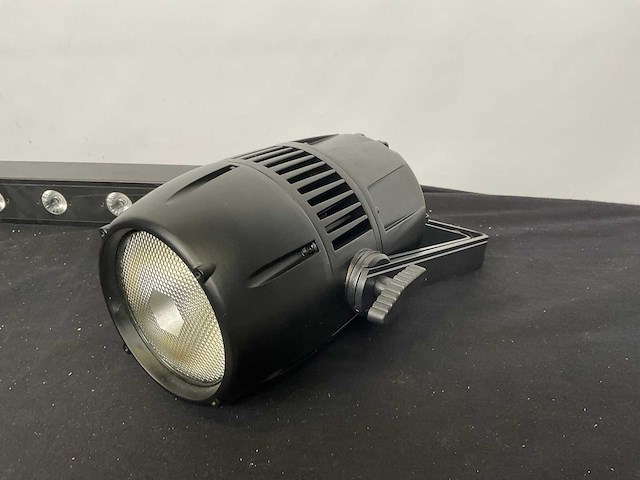 Light-inc led par spot / bar - afbeelding 4 van  10
