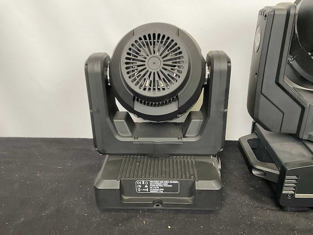 Light-inc led wash / moving head / spot - afbeelding 7 van  8