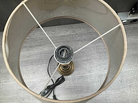 Light & living helga tafellamp aged bronze - afbeelding 7 van  7