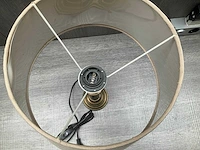Light & living helga tafellamp aged bronze - afbeelding 7 van  7