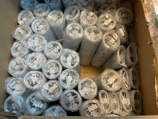 Lightning usb laadkabel (1050x) - afbeelding 1 van  6