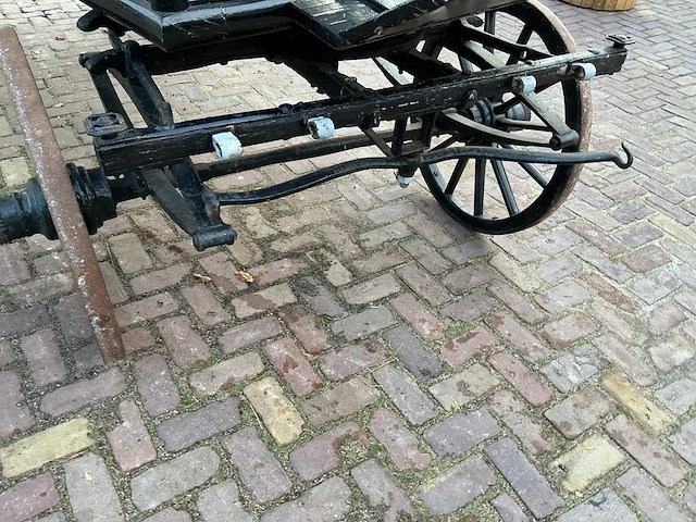 Lijkwagen - afbeelding 4 van  26