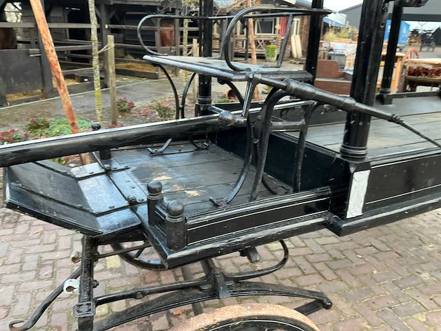 Lijkwagen - afbeelding 14 van  26