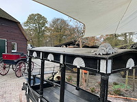 Lijkwagen - afbeelding 19 van  26