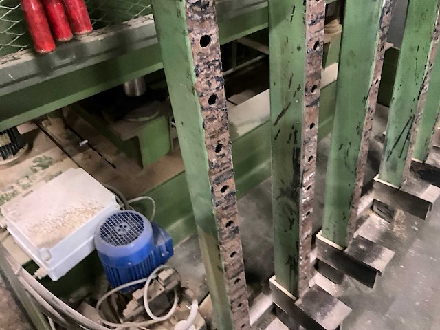 Lijmbank - afbeelding 8 van  9