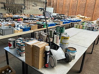 Lijnentrekker met markeringsverf - afbeelding 1 van  6