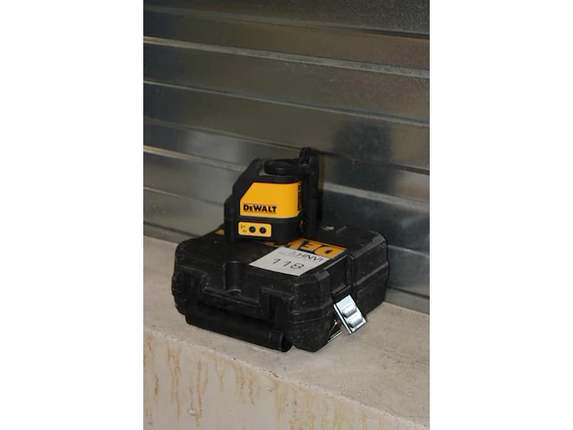 Lijnlaser dewalt dw088cg in koffer - afbeelding 2 van  2