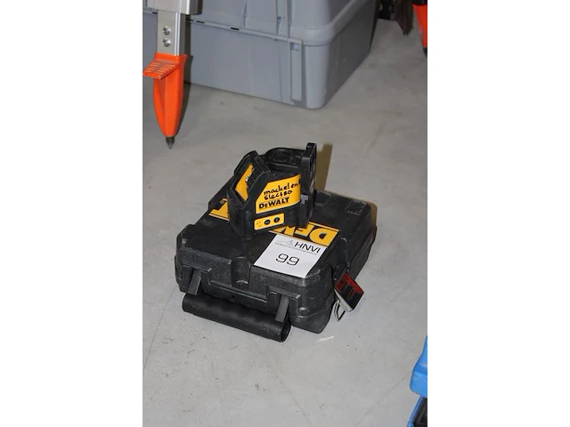 Lijnlaser dewalt dw088cg in koffer - afbeelding 2 van  2