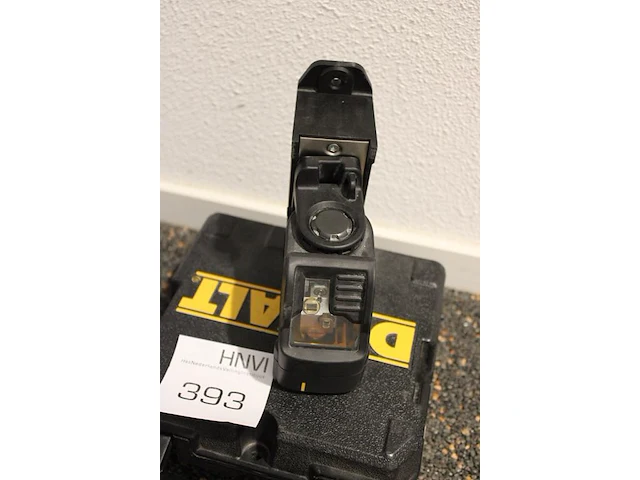 Lijnlaser dewalt tw088 met muurbeugel in kunststoffen koffer. - afbeelding 2 van  4