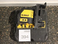 Lijnlaser dewalt tw88 met muurbeugel in kunststoffen koffer.