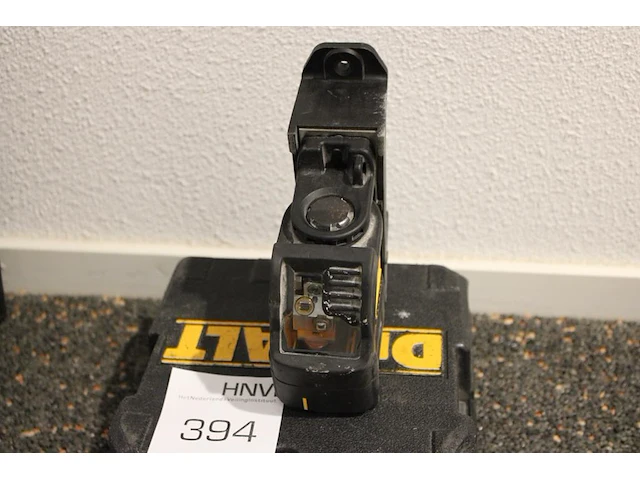 Lijnlaser dewalt tw88 met muurbeugel in kunststoffen koffer. - afbeelding 2 van  4