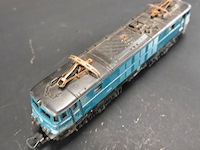 Lima (artikelnummer 150012 / referentie 208027), gemodelleerd naar de reeks 15 (type 150) 'tricourant' e-loc van de belgische spoorwegen (nmbs/sncb) - afbeelding 4 van  5