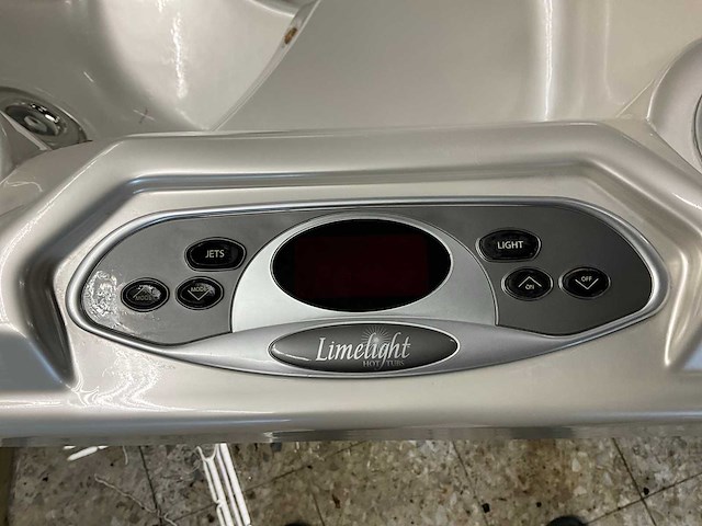 Limelight hottubs jacuzzi - afbeelding 7 van  16