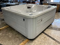Limelight hottubs jacuzzi