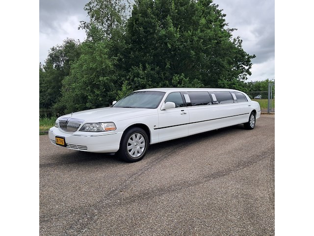 Limousine, lincoln, town car, wit, 2003 - afbeelding 26 van  113