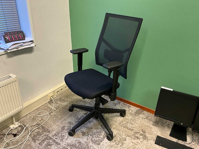 Linak df2 electrisch verstelbaar bureau 180x80 - afbeelding 3 van  10