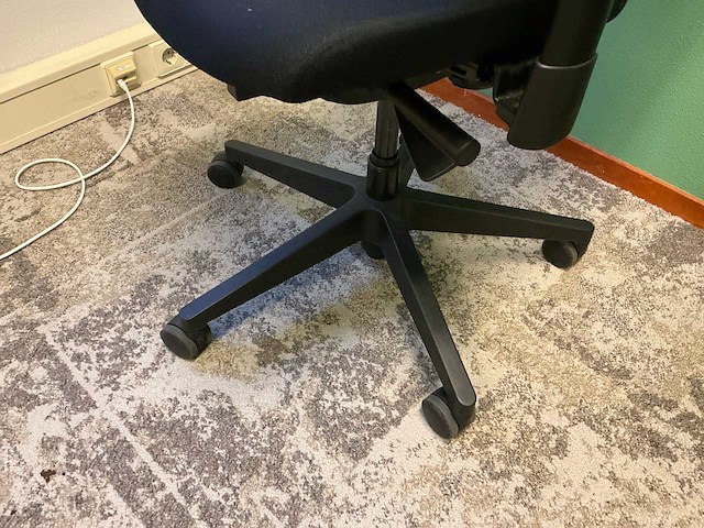 Linak df2 electrisch verstelbaar bureau 180x80 - afbeelding 6 van  10