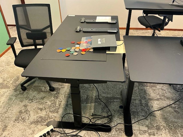 Linak df2 electrisch verstelbaar bureau 180x80 - afbeelding 5 van  13