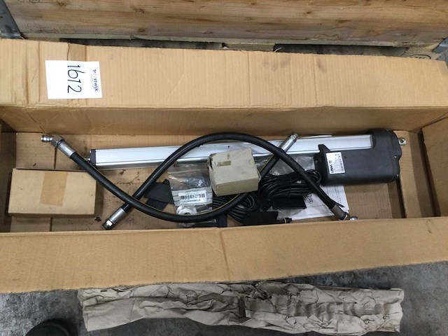 Linak la36 elektrische lineaire actuator - afbeelding 2 van  5