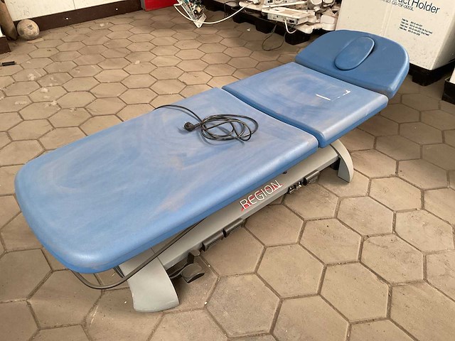Linak region hospital examination table - afbeelding 1 van  7