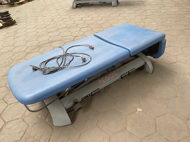 Linak region hospital examination table - afbeelding 3 van  5