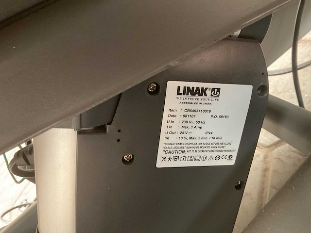 Linak region hospital examination table - afbeelding 4 van  5