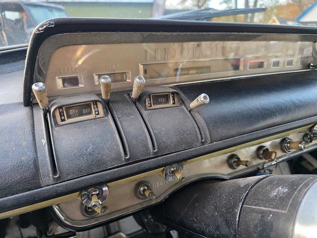 Lincoln - 1956 - premiere - 2 deurs - uniek - nl kenteken - belastingvrij - dh-79-80 - afbeelding 7 van  18