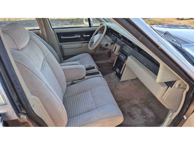 Lincoln - 1985 - continental - afbeelding 11 van  14