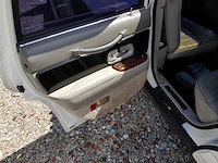 Lincoln - 1995 - town car - 4.6 signature - personenauto - afbeelding 24 van  26