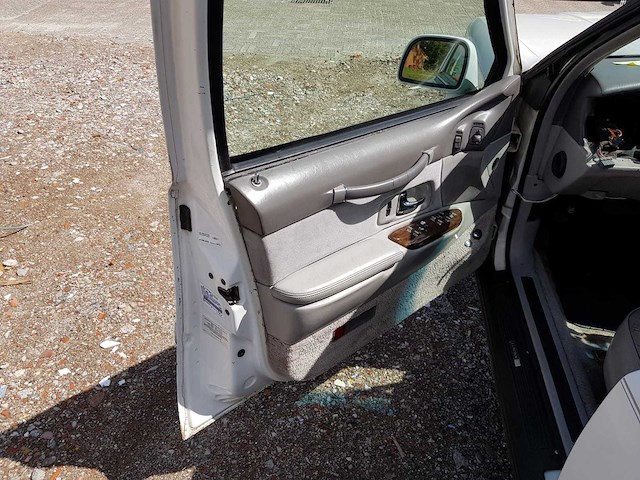 Lincoln - 1995 - town car - 4.6 signature - personenauto - afbeelding 14 van  18