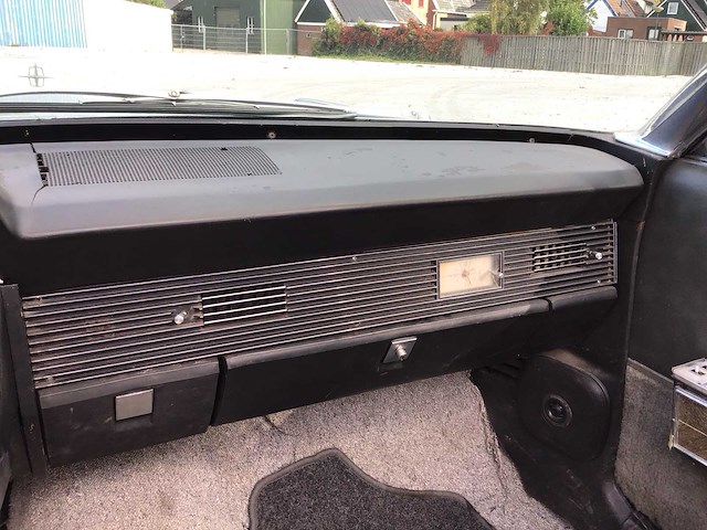 Lincoln - continental - 6.6 - oldtimer - afbeelding 7 van  29