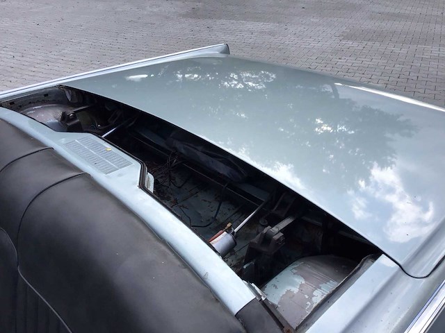 Lincoln - continental - 6.6 - oldtimer - afbeelding 13 van  29