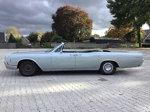 Lincoln - continental - 6.6 - oldtimer - afbeelding 12 van  29