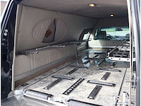 Lincoln - fm88 town car begrafenisauto - uitvaartauto - afbeelding 7 van  43
