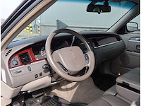 Lincoln - fm88 town car begrafenisauto - uitvaartauto - afbeelding 17 van  43