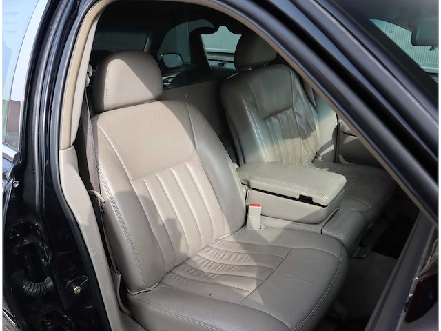 Lincoln - fm88 town car begrafenisauto - uitvaartauto - afbeelding 20 van  43