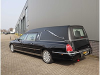 Lincoln - fm88 town car begrafenisauto - uitvaartauto - afbeelding 23 van  43