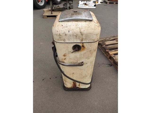 Lincoln chassis lubri gun vintage vetsmeersysteem - afbeelding 4 van  5